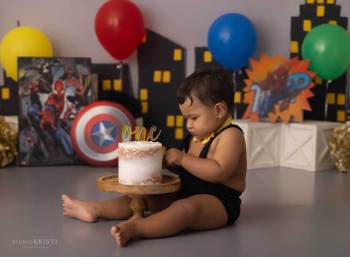 Phoenix Cake Smash Photography