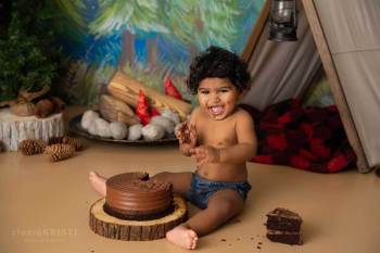 Phoenix Cake Smash Photography