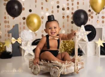 Phoenix Cake Smash Photography