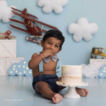 Phoenix Cake Smash Photography