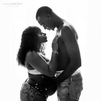 30Weeks-USEALL-Shoot12-051024-MaternityPhotographyPhoenix-1L86per-1200x2-021A0392-Edit-BW
