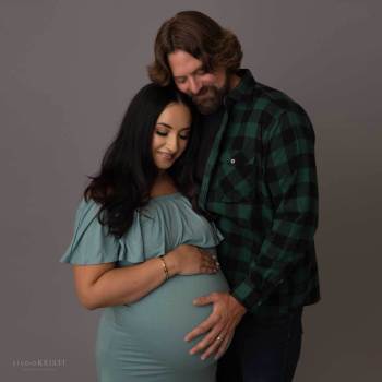 35wks-071323-PhoenixMaternityPhotography-1L83Per-1200x2-021A2635-Edit