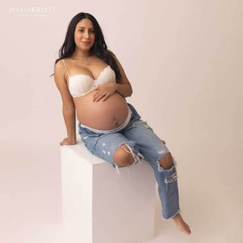 36Weeks-Shoot11-011024-MaternityPhotographyPhoenix-1L88Per-1200x2-021A2934-Edit