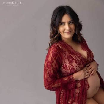 4-35Weeks-Shoot9-010924-MaternityPhotographyPhoenix-1L100Per-3000x2-021A2409-Edit