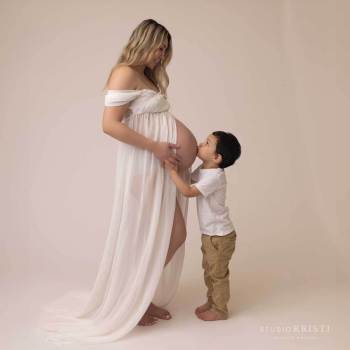 gift-35Weeks-Shoot26-082924-MaternityPhotographyPhoenix-1L90per-1200x2-021A9115copy