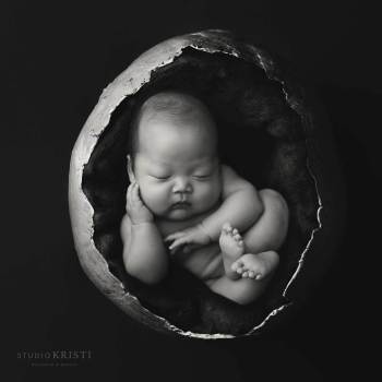 101do-11lbs-26-072823-PhoenixNewbornPhotography-WombLike-1L88Per-1200x2