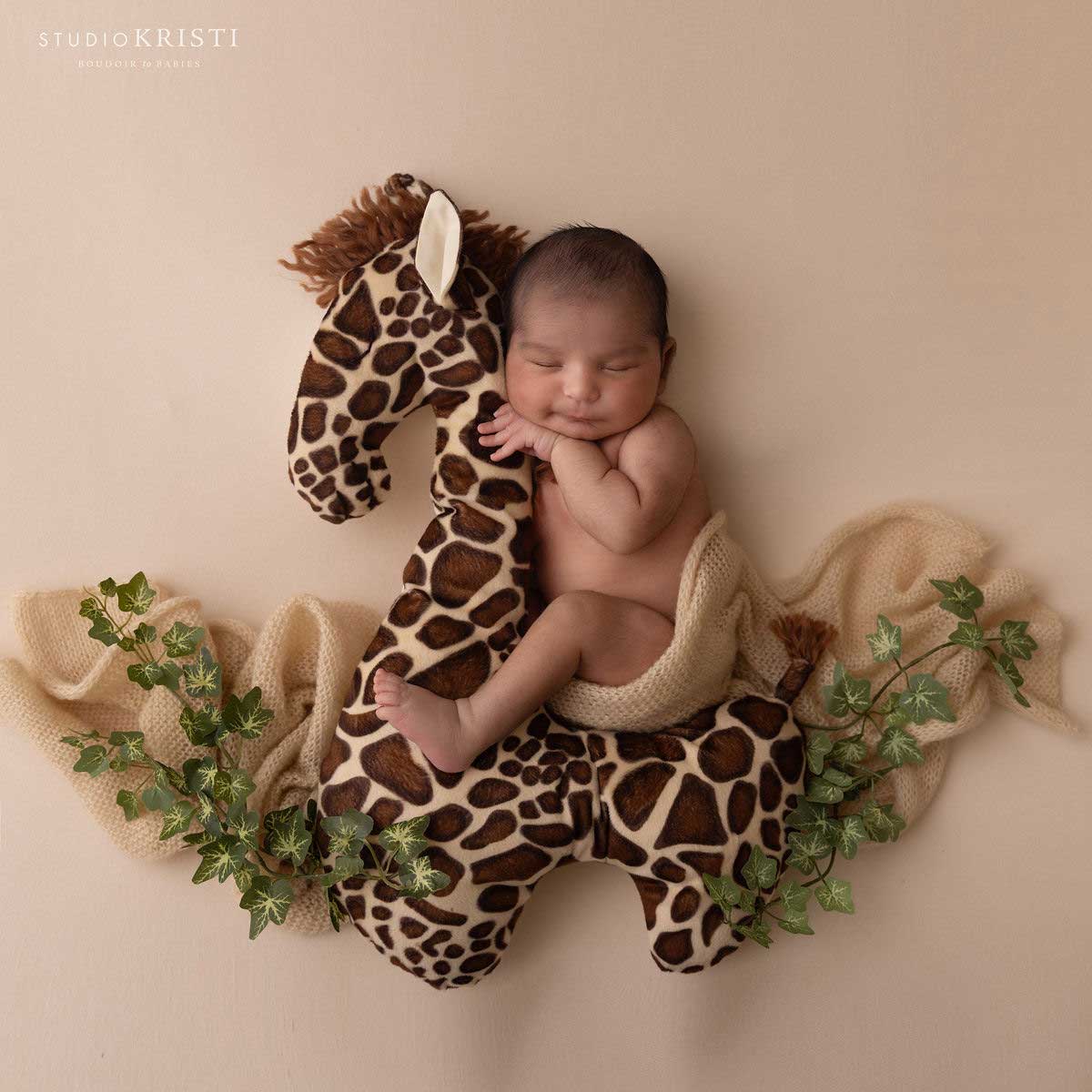 Newborn – Magical Creatures Photography