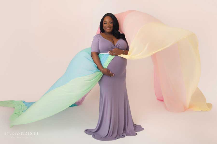 Maternity Gown Used In Newborn Pictures - Example Above